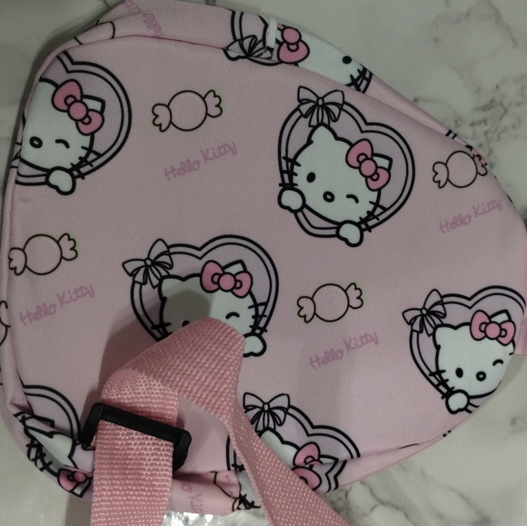Hello Kitty Mini Backpack - Picture 5 of 6